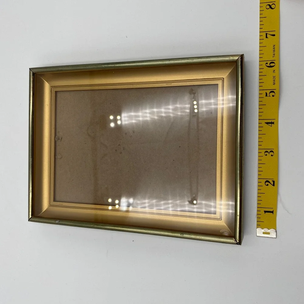 Vintage Gold Tone‎ 5x7 Ornate Photo Picture Frame Tabletop MCM Style